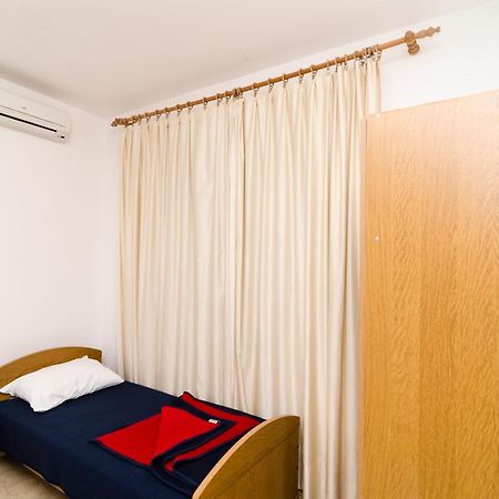 Guest House Kiko Pomena Kamer foto
