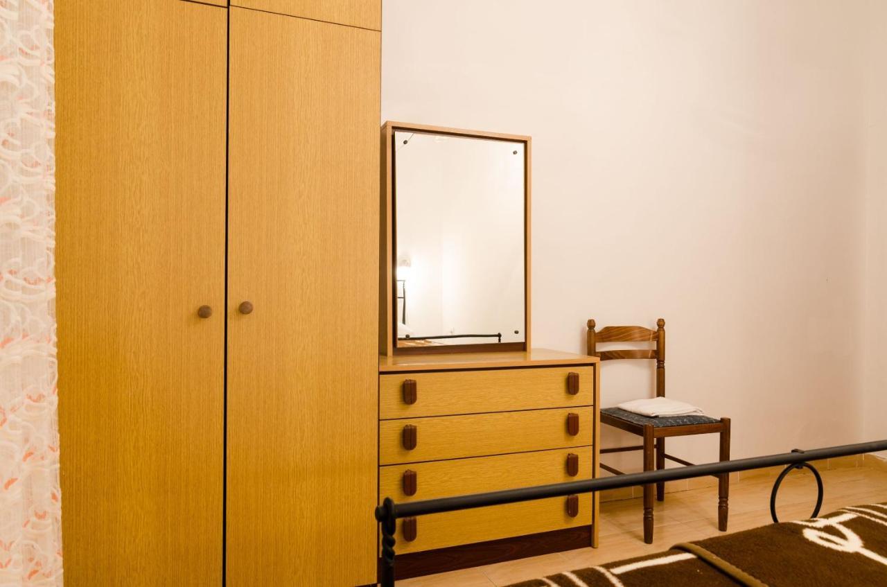 Guest House Kiko Pomena Kamer foto