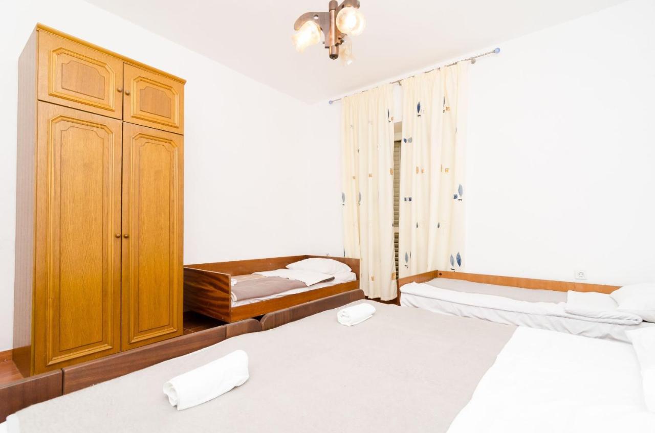 Guest House Kiko Pomena Kamer foto
