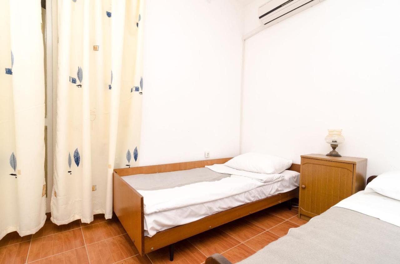 Guest House Kiko Pomena Kamer foto
